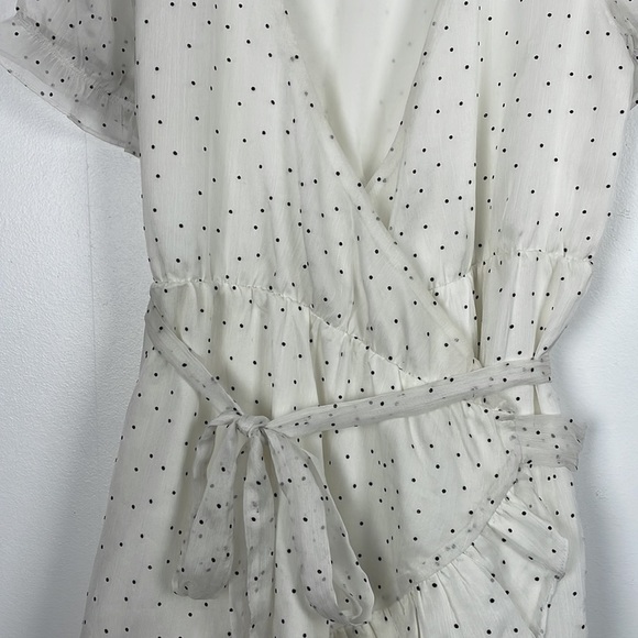 Super down short sleeve black white polka dot ruffle hem lined wrap mini dress - Picture 4 of 11